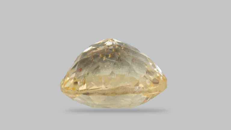 NATURAL YELLOW SAPPHIRE (PUKHRAJ) 2.04 CARATS